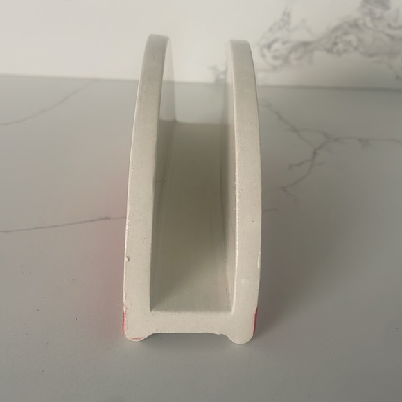 Hand painted ceramic napkin holder, white with red accents - Picture 2 of 5